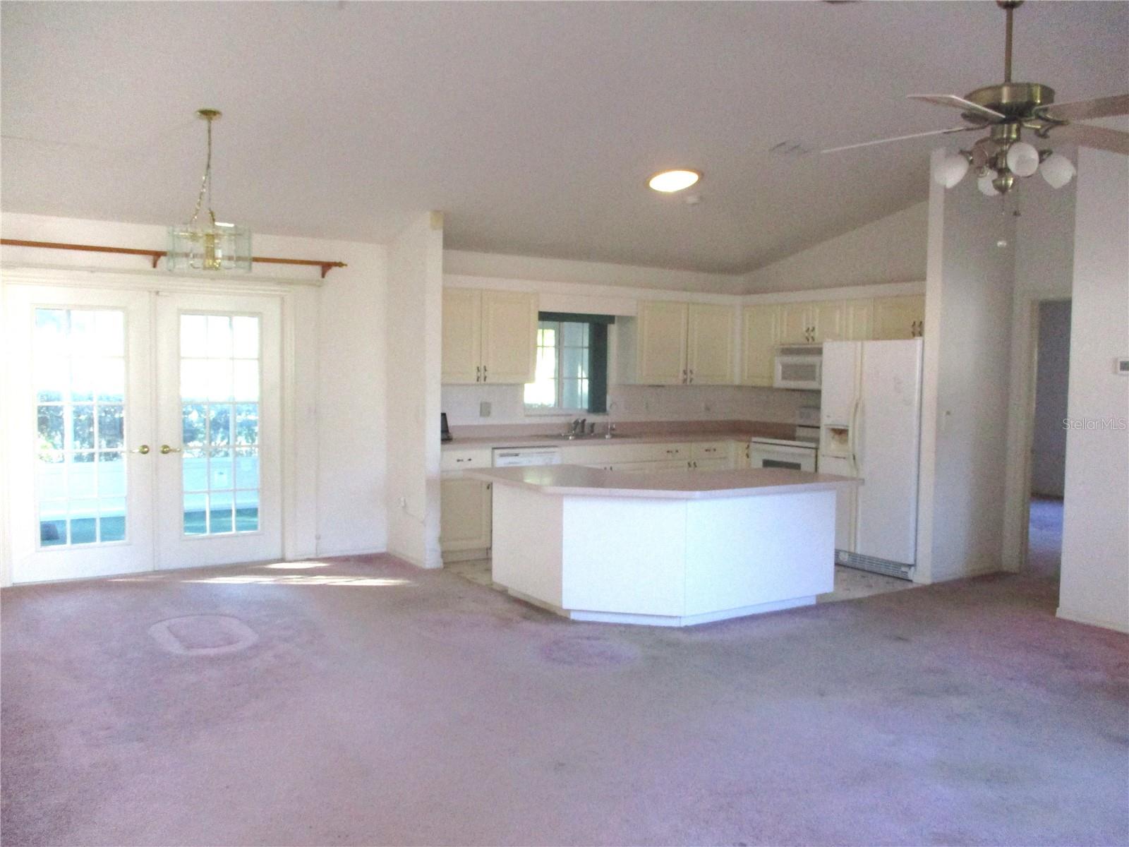 SPRUCE CREEK PRESERVE V - Residential