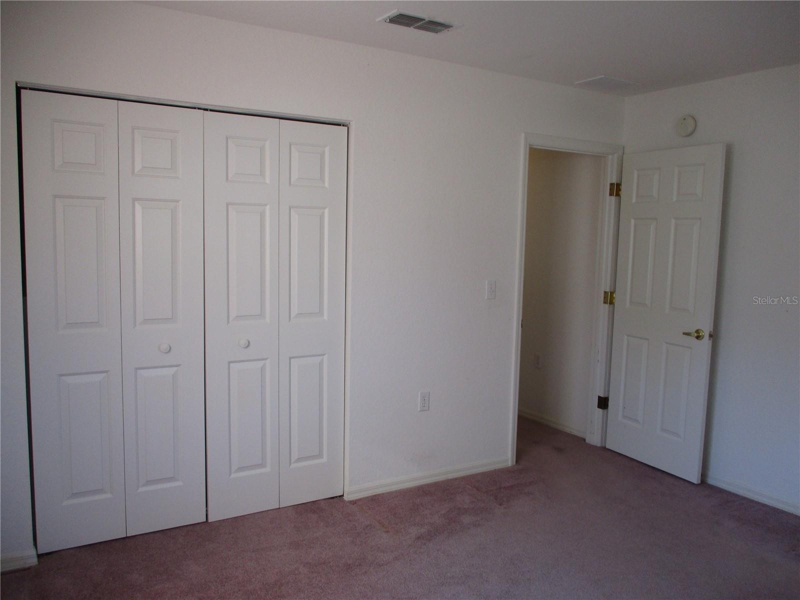 SPRUCE CREEK PRESERVE V - Residential