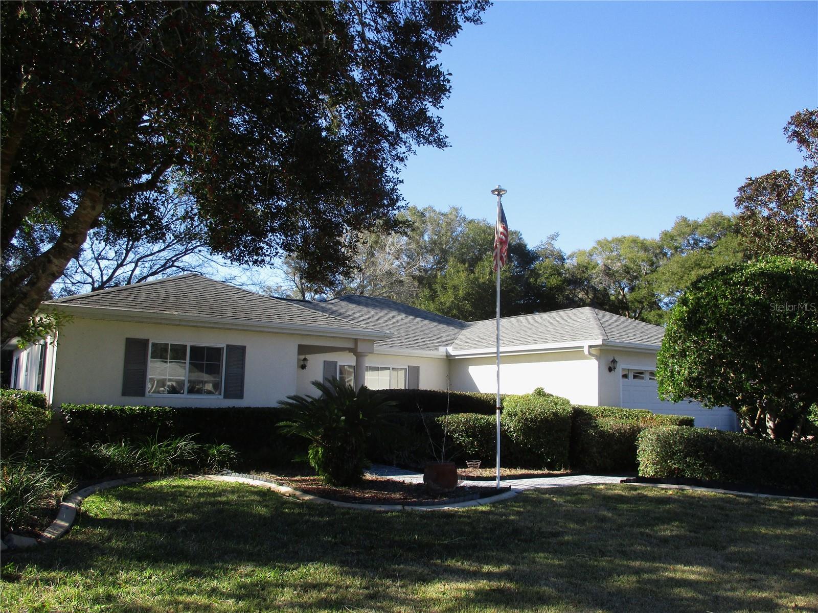 SPRUCE CREEK PRESERVE V - Residential