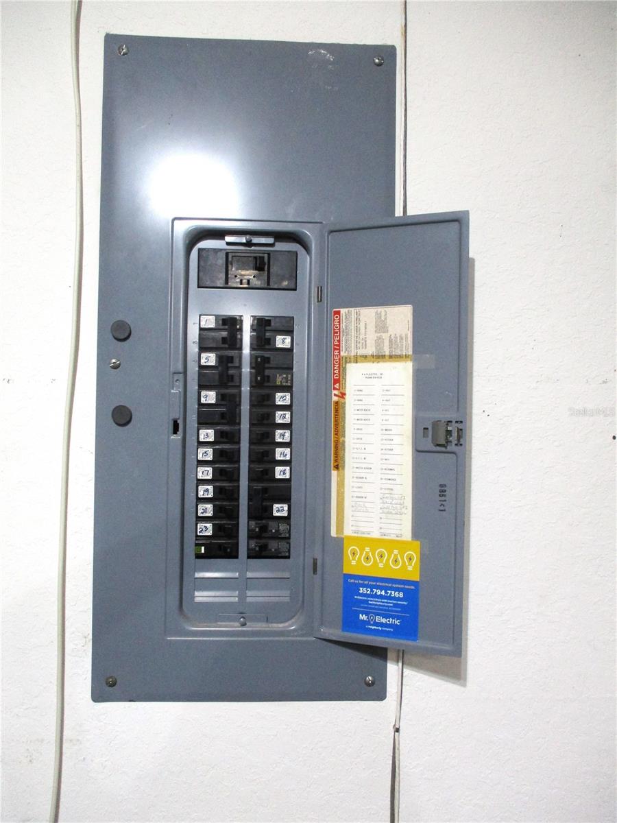 SPRUCE CREEK PRESERVE V - Residential