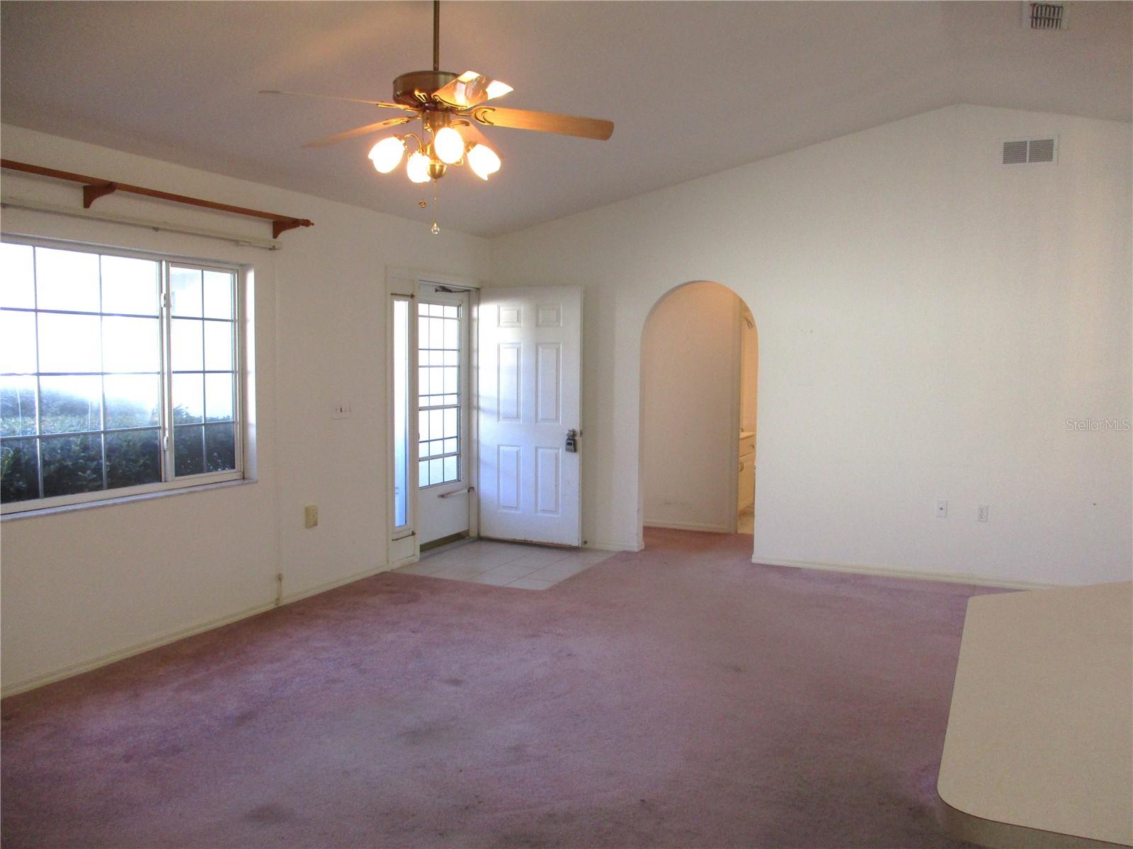 SPRUCE CREEK PRESERVE V - Residential