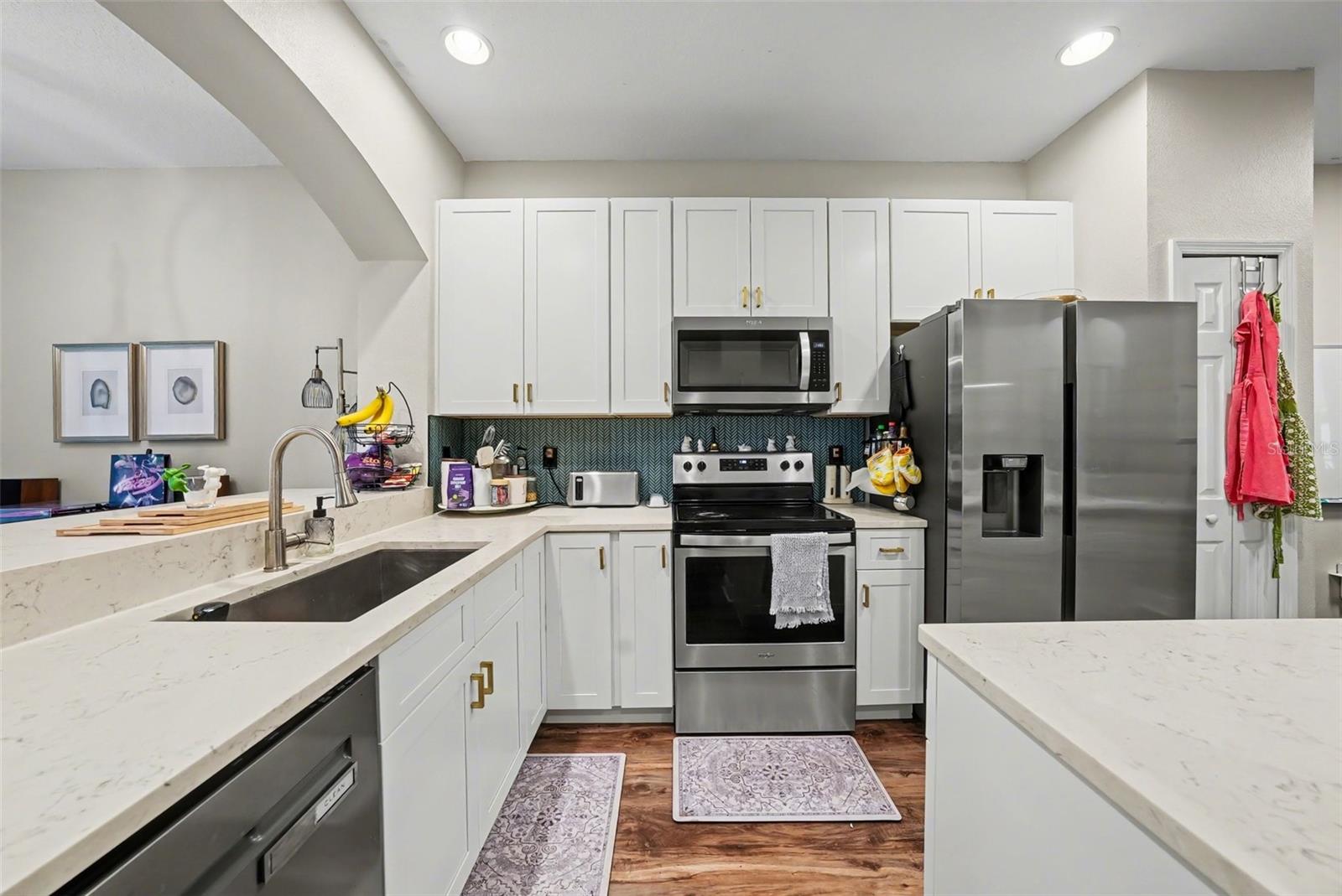 HAMPTON CHASE TOWNHOMES LOT 15 BLOCK 21 - Residential