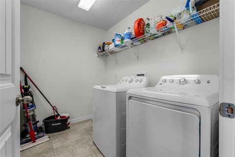 Tiny photo for 16527 Centipede Street, Clermont, FL 34714 (MLS # O6400762)