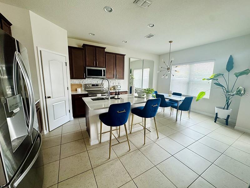 2864 RUNNING BROOK CIRCLE