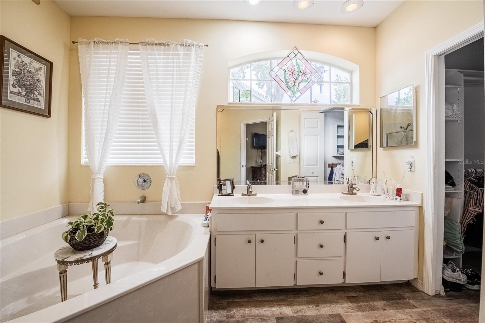 STONEWATER A CONDO AMD - Residential