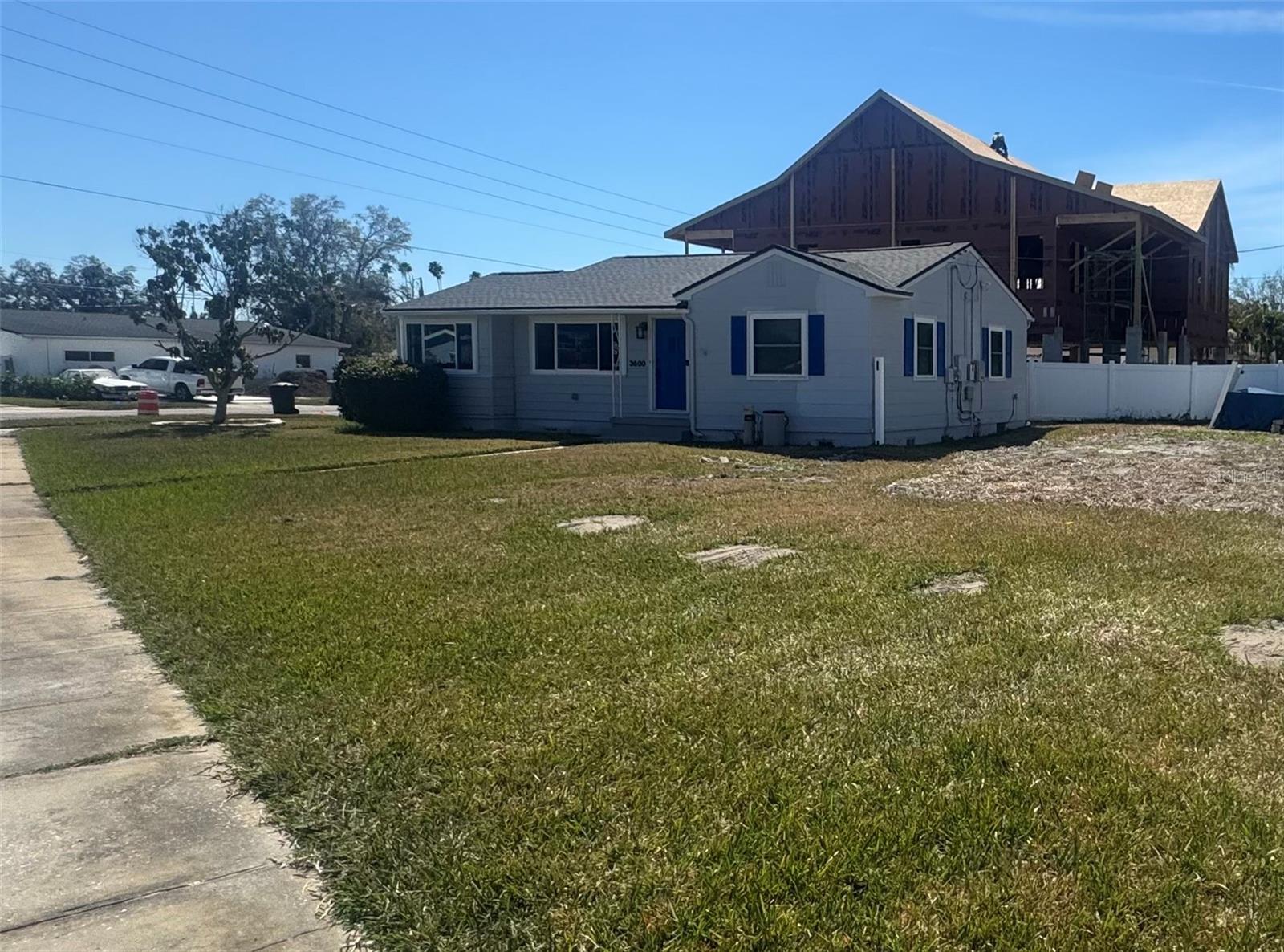 SHORE ACRES OVERLOOK SEC - Residential Lease