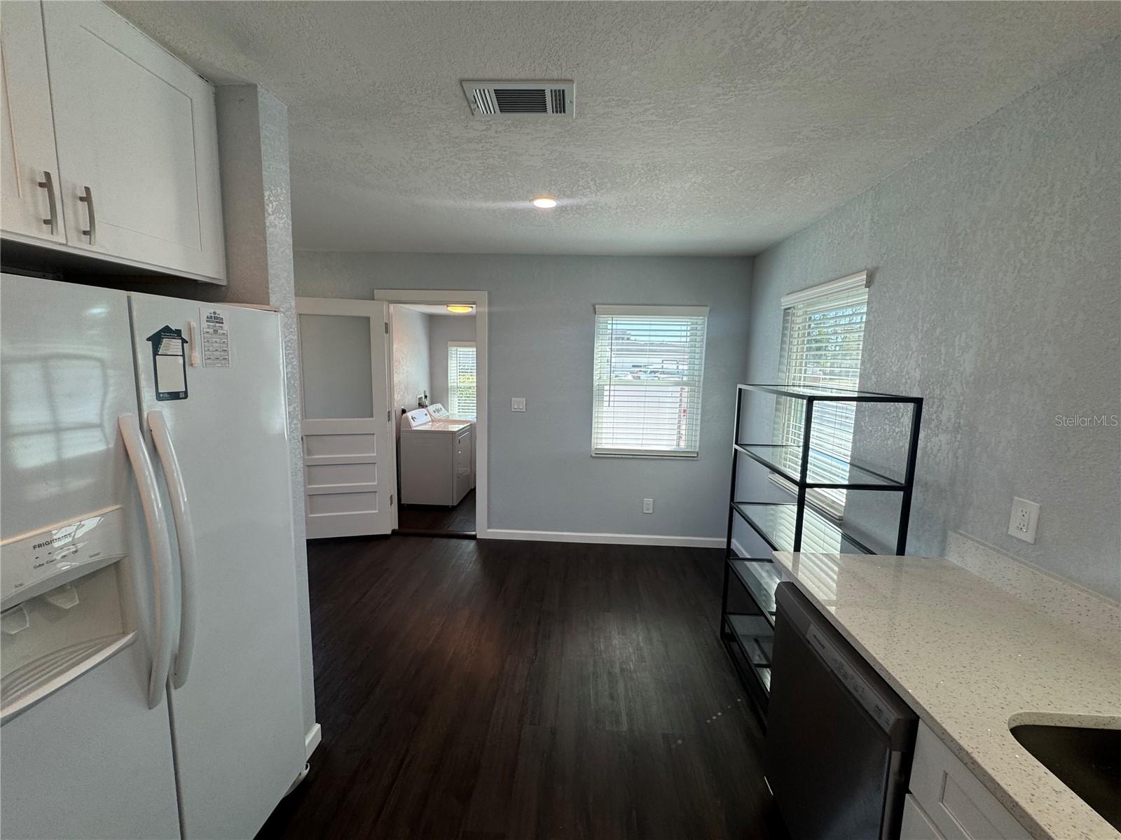 SHORE ACRES OVERLOOK SEC - Residential Lease