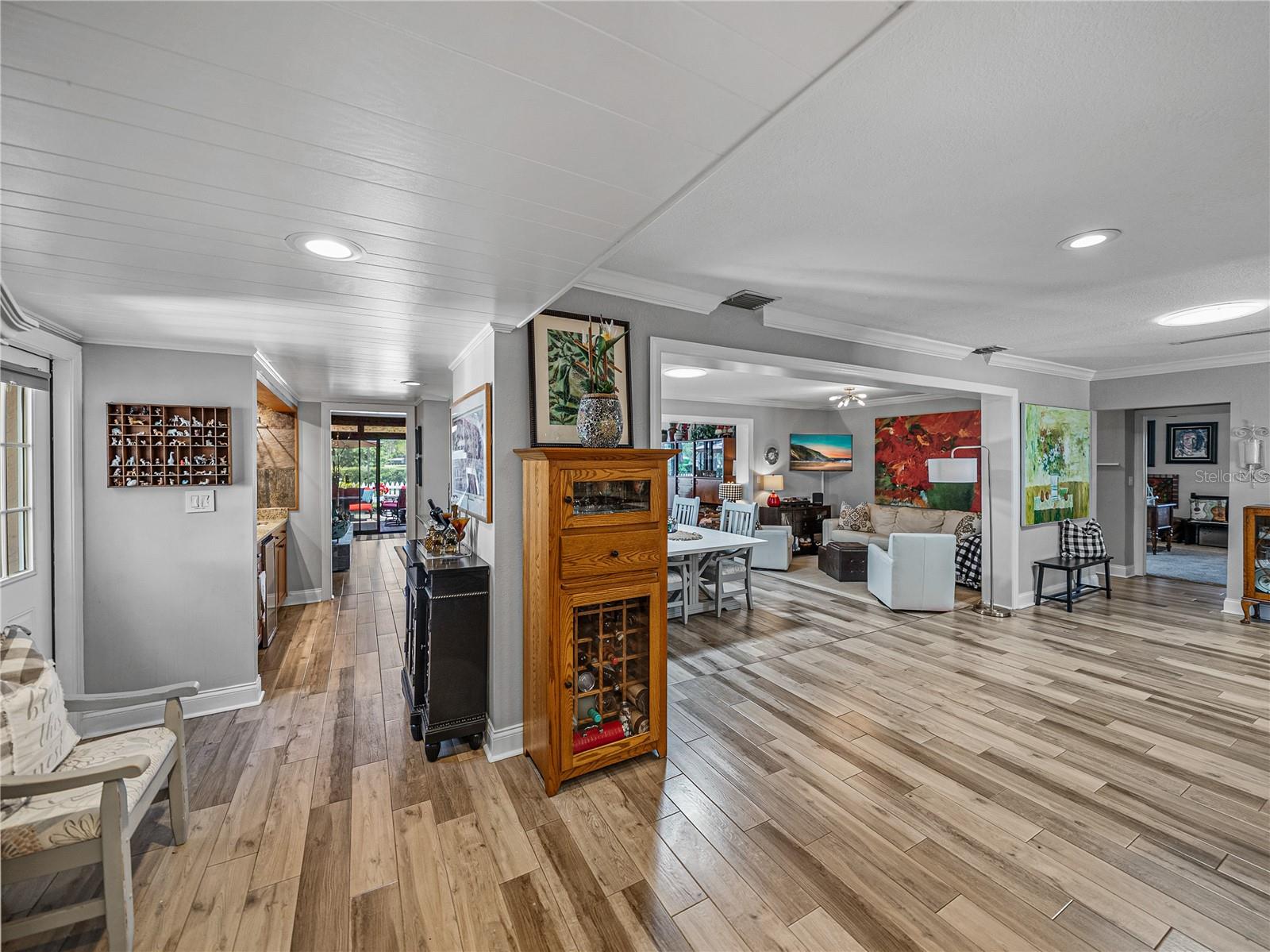 BELLEAIR ESTATES - Residential