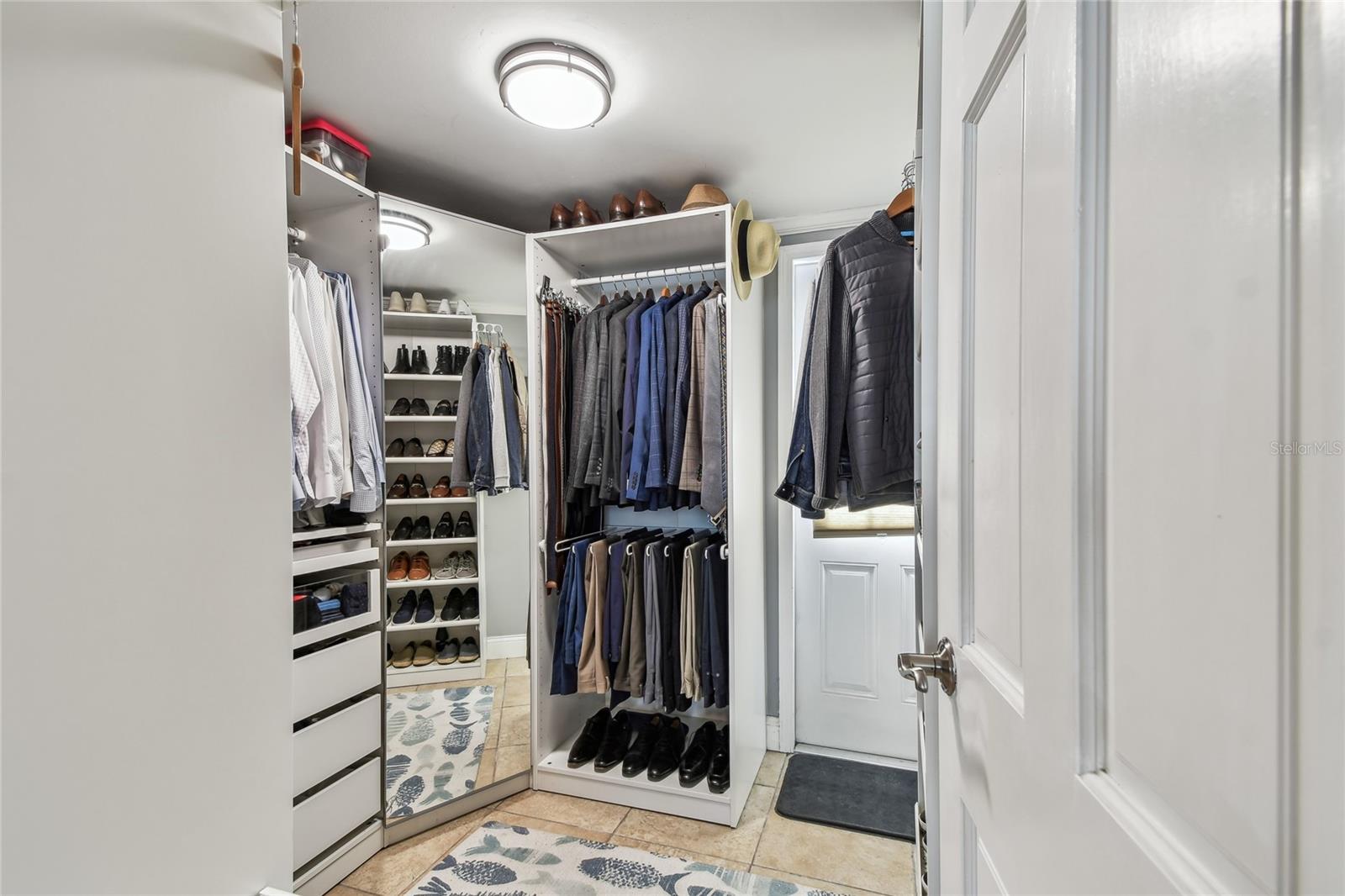 BELLEAIR ESTATES - Residential