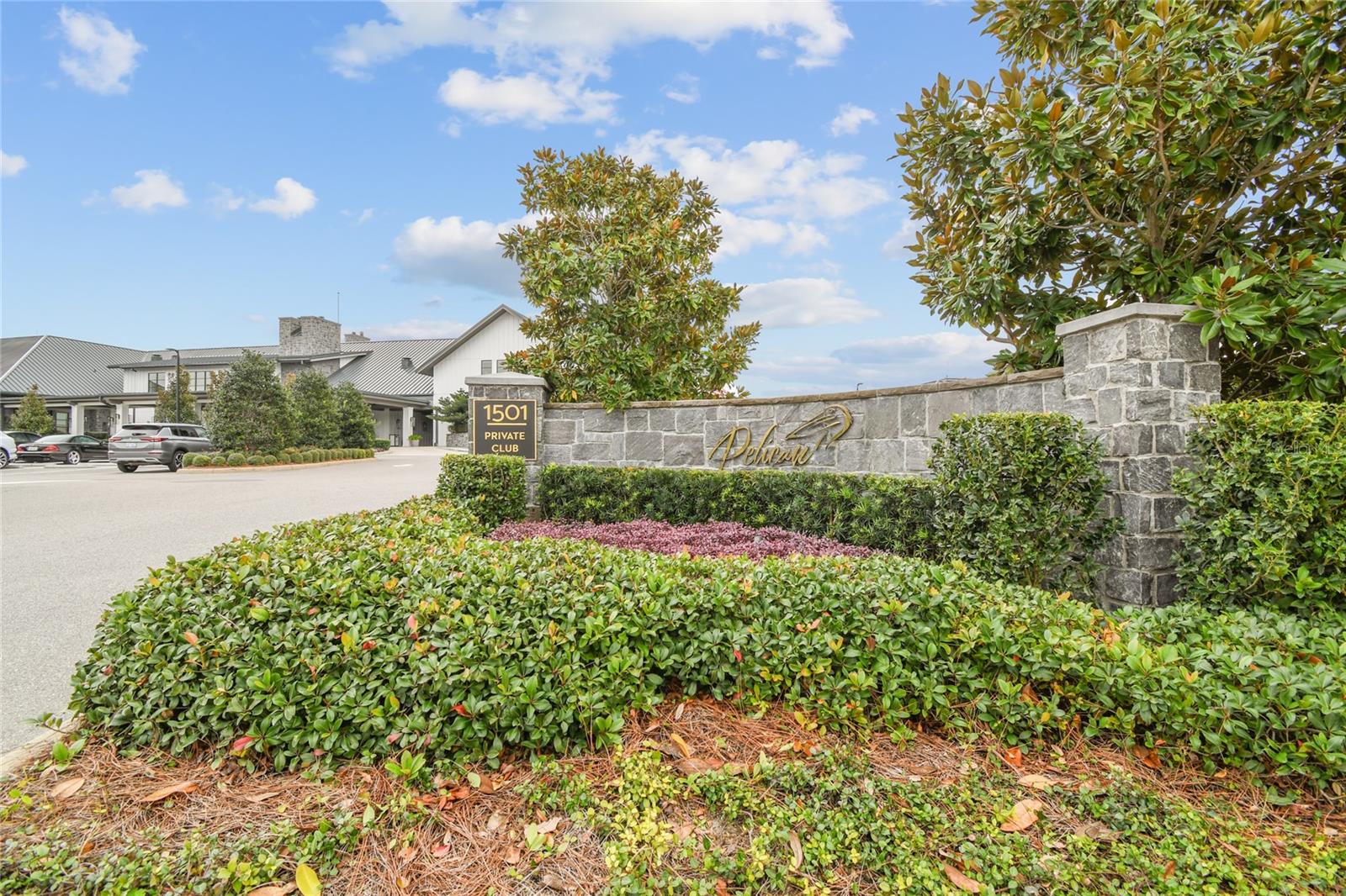 BELLEAIR ESTATES - Residential