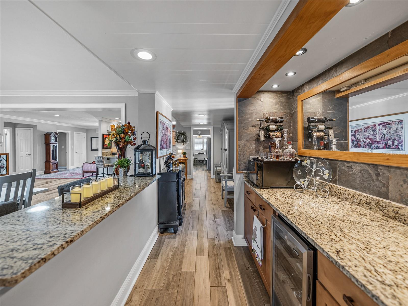 BELLEAIR ESTATES - Residential