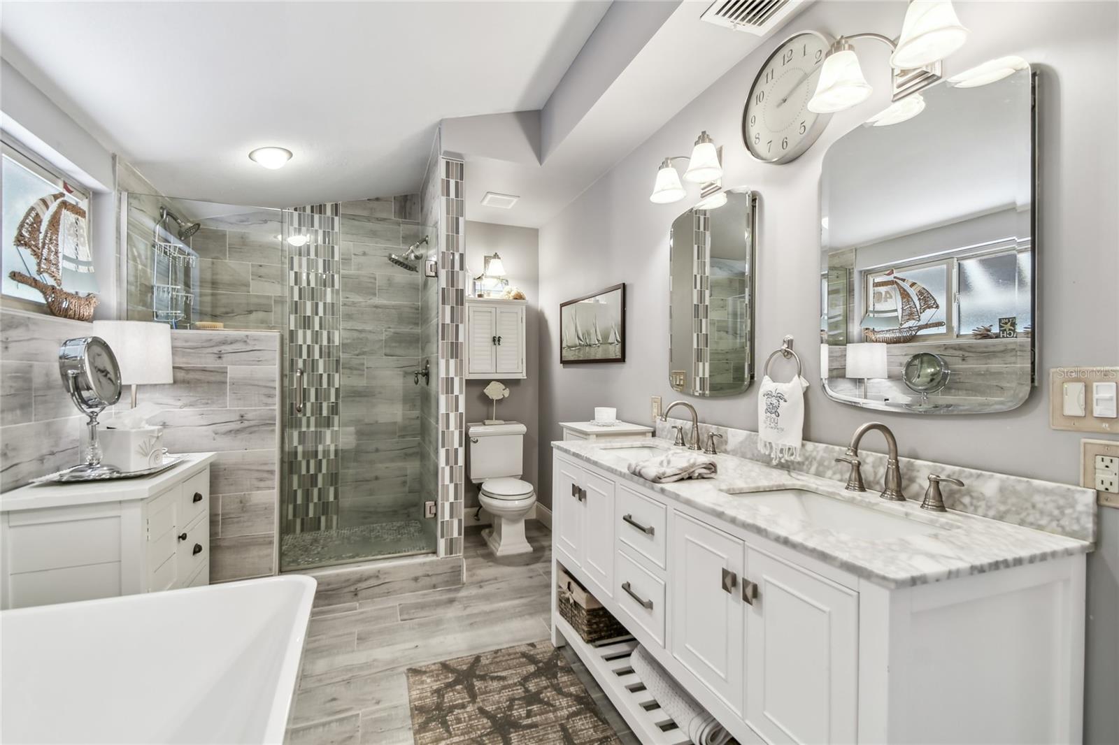 BELLEAIR ESTATES - Residential