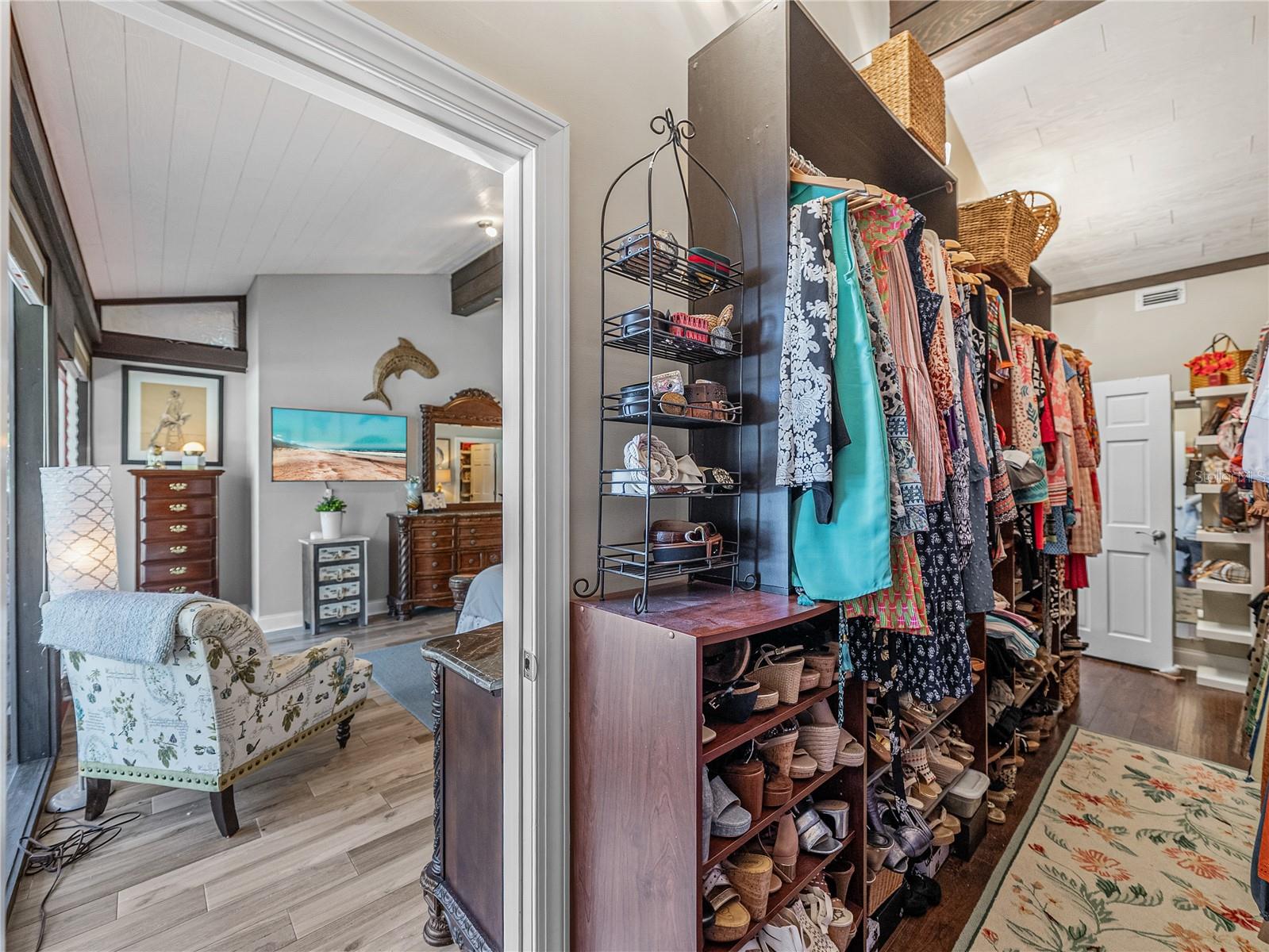 BELLEAIR ESTATES - Residential