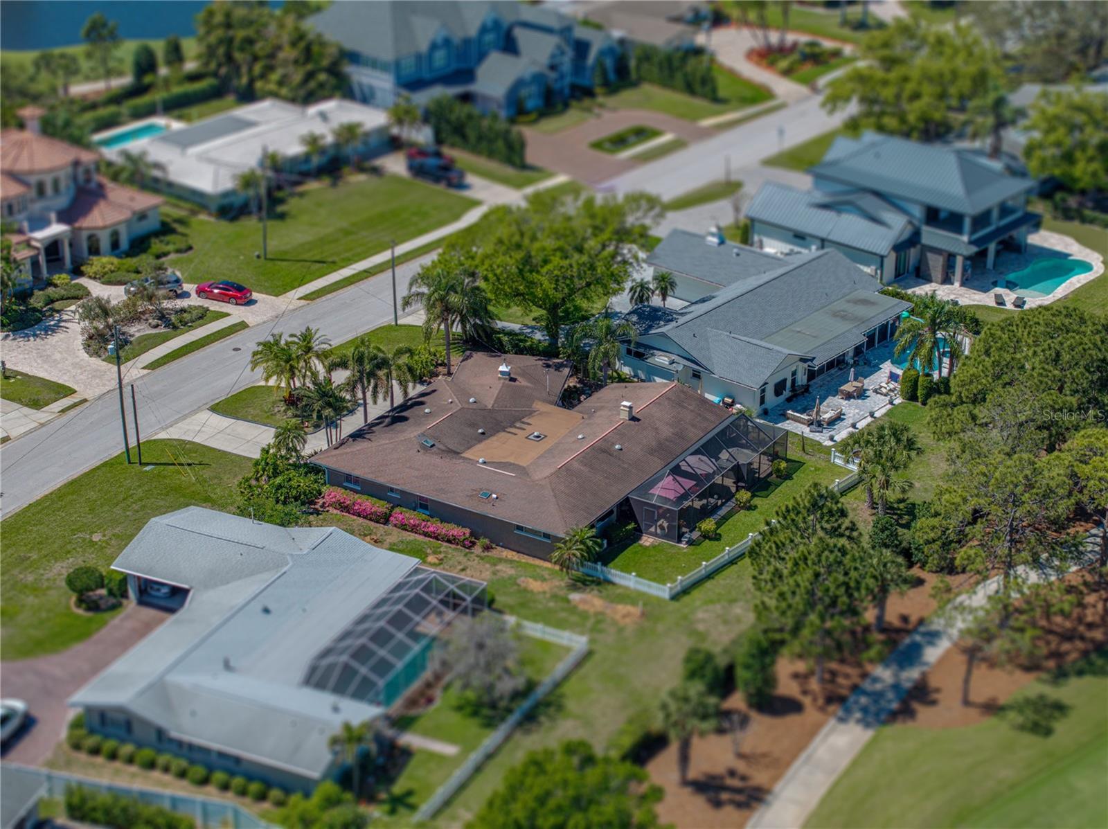BELLEAIR ESTATES - Residential