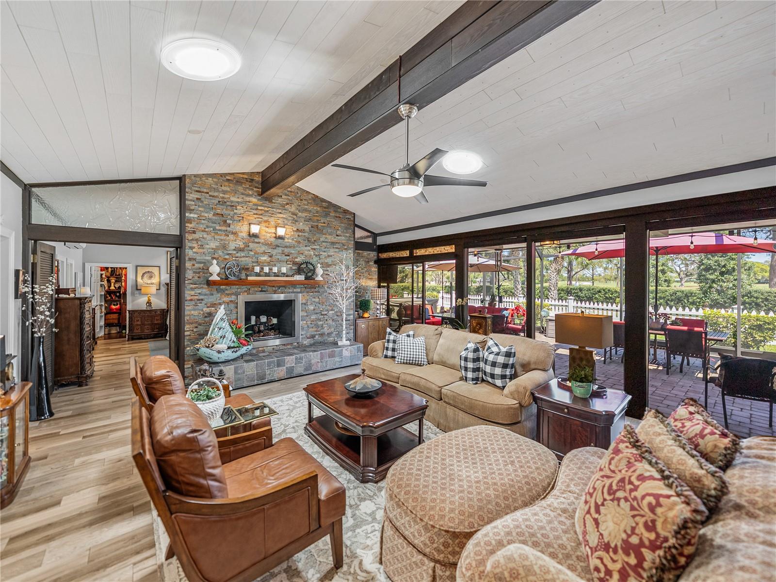 BELLEAIR ESTATES - Residential