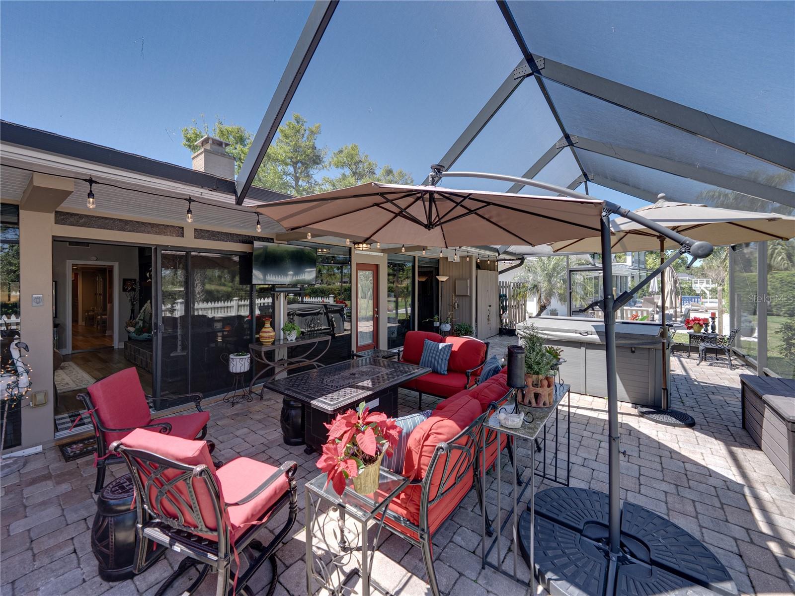 BELLEAIR ESTATES - Residential