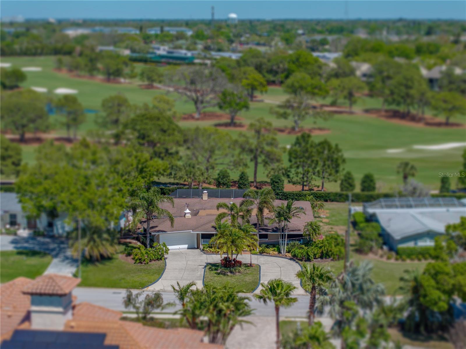 BELLEAIR ESTATES - Residential