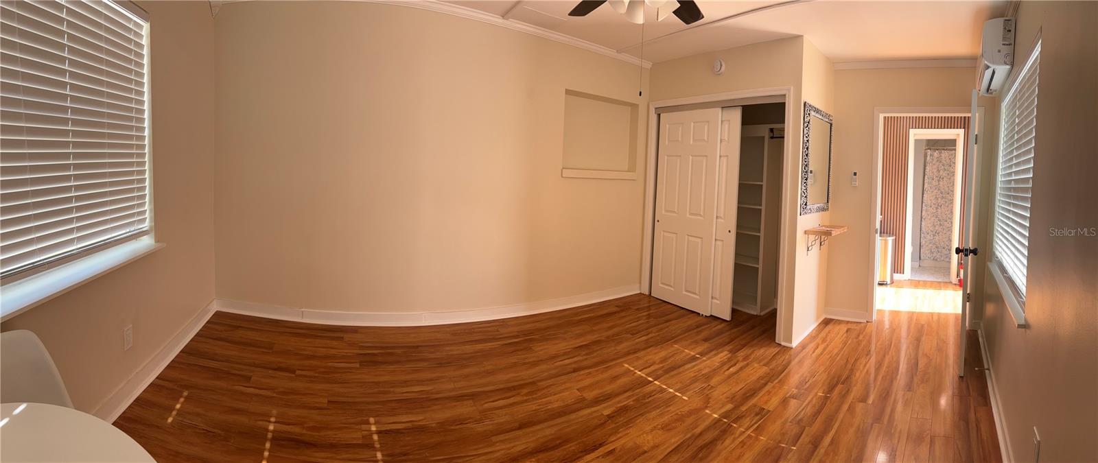 MEADOW LAWN 11TH ADD - Residential Lease