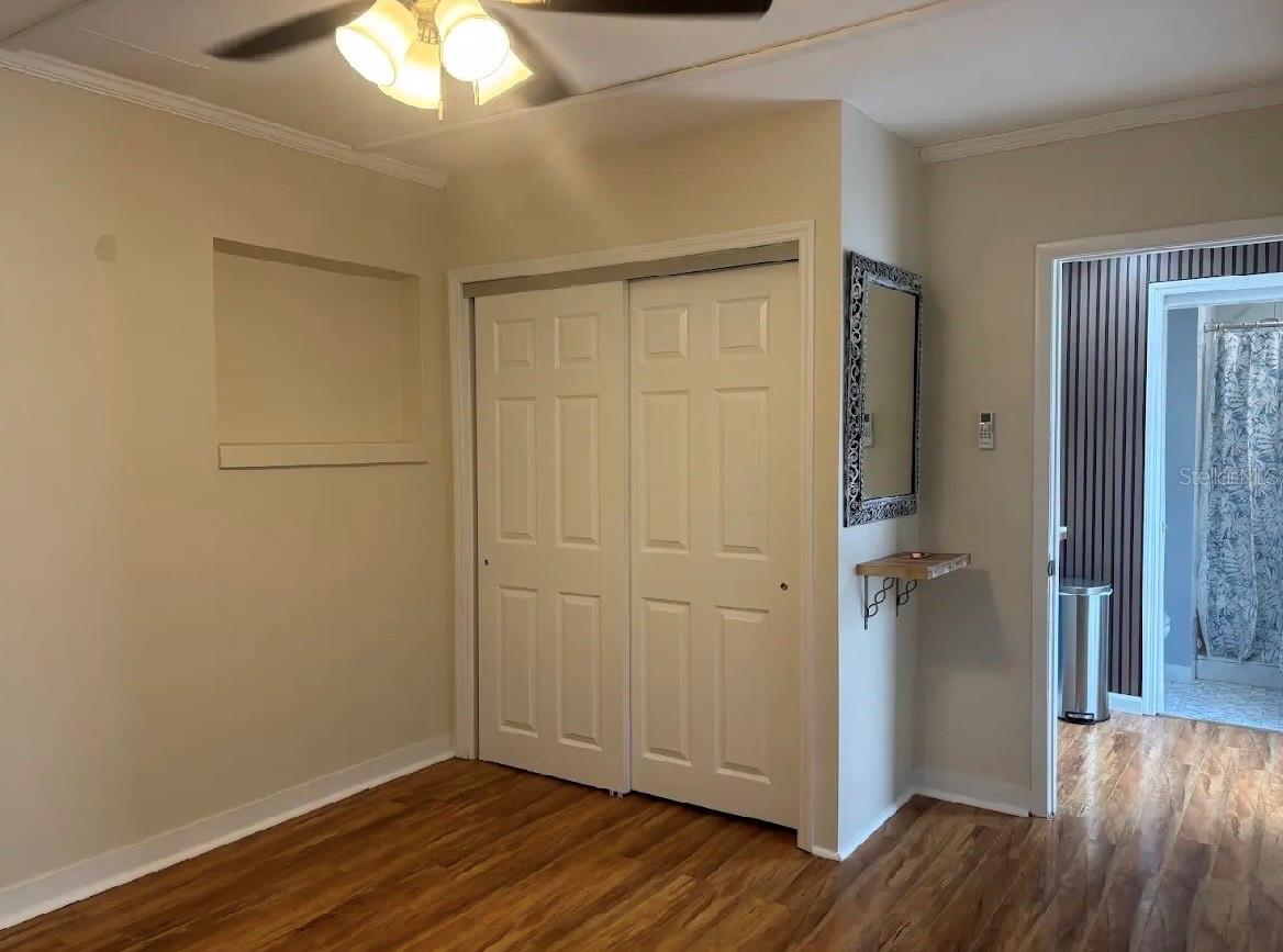 MEADOW LAWN 11TH ADD - Residential Lease