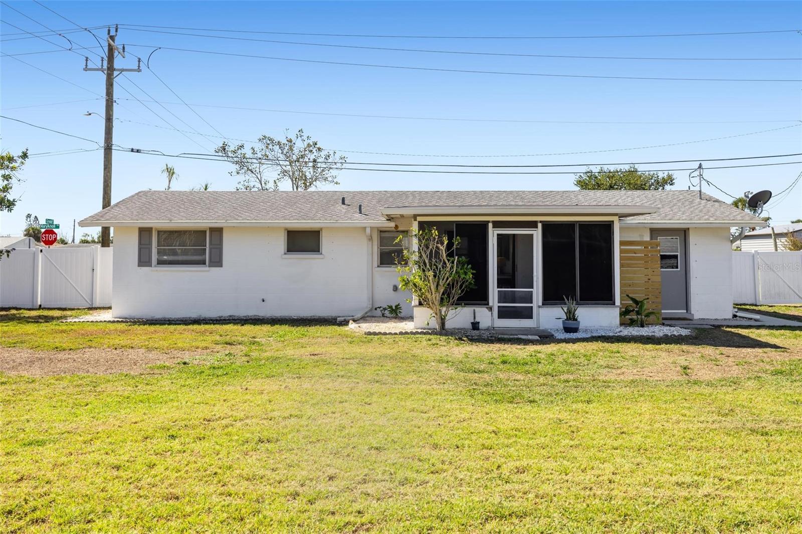 OXFORD MANOR 1ST ADD - Residential