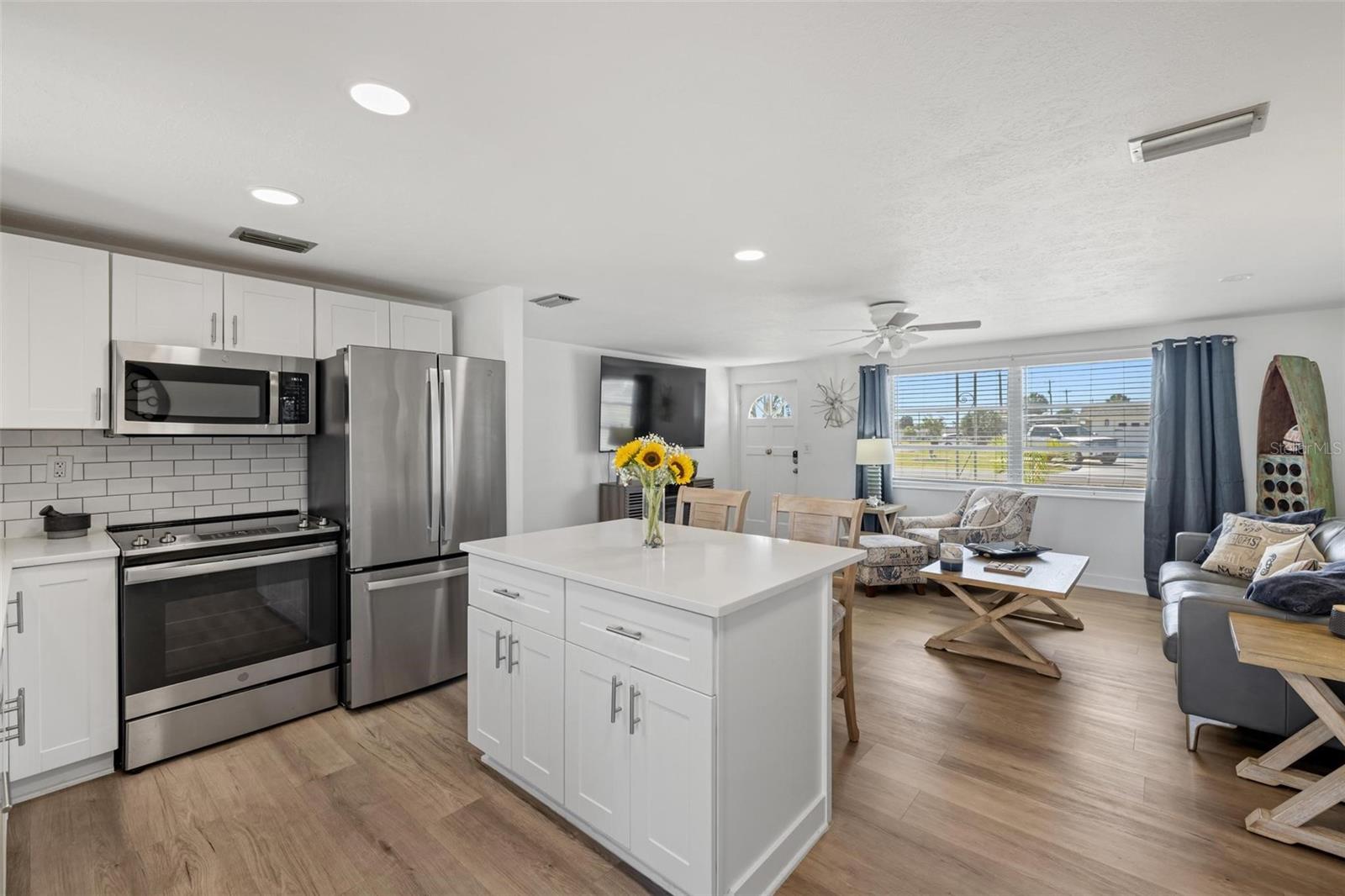 OXFORD MANOR 1ST ADD - Residential