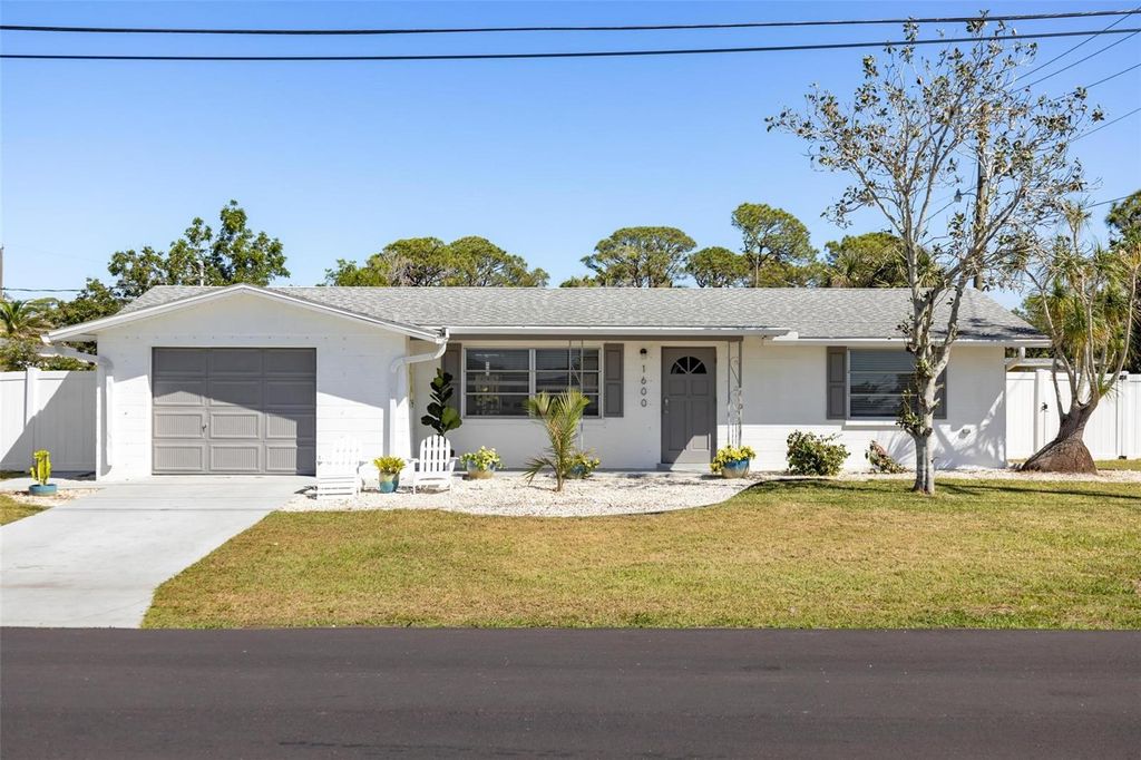 Photo of 1600 Maryknoll Road, Englewood, FL 34223 (MLS # N6142326)