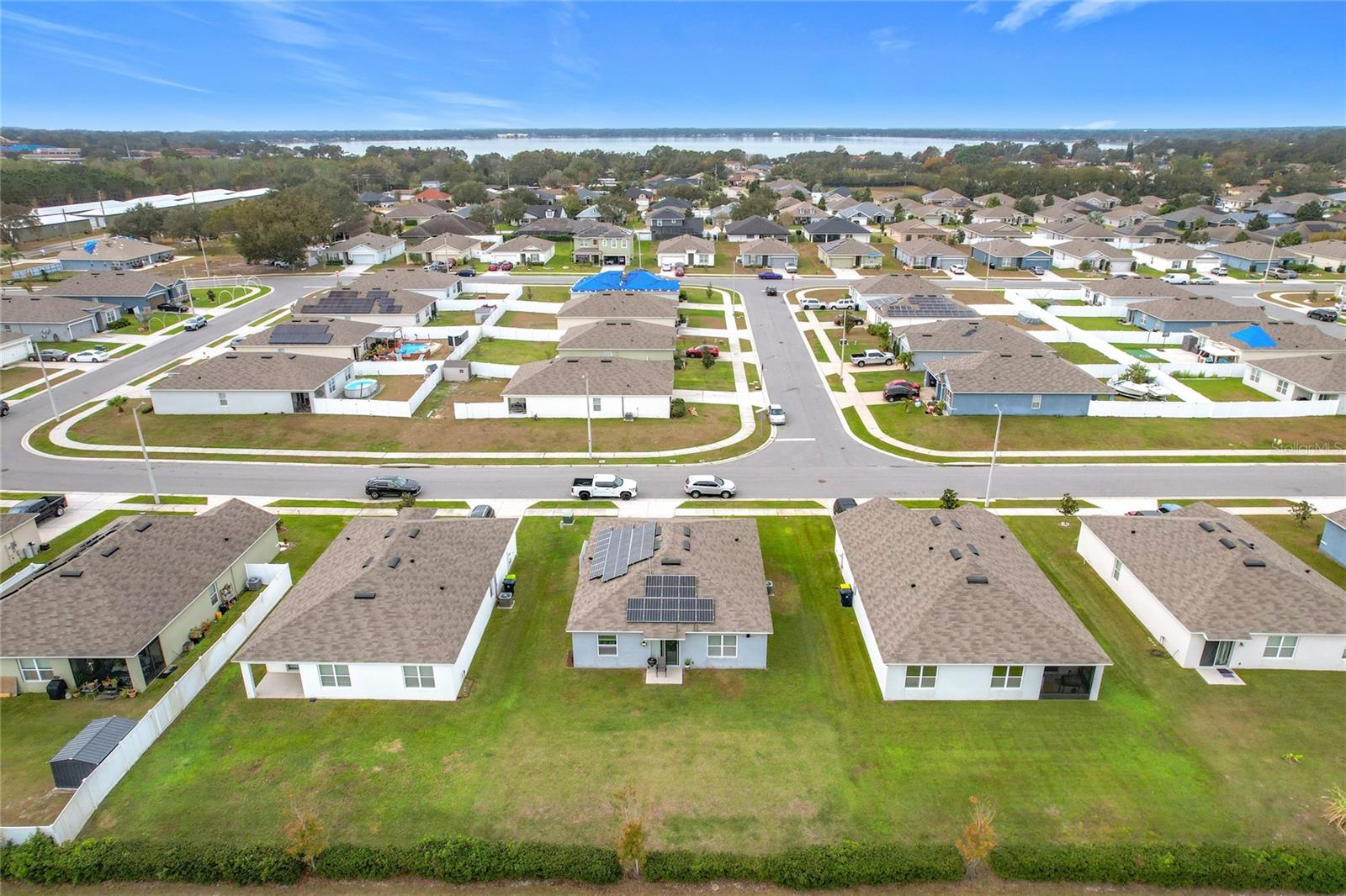 AUBURNDALE MANOR - Residential