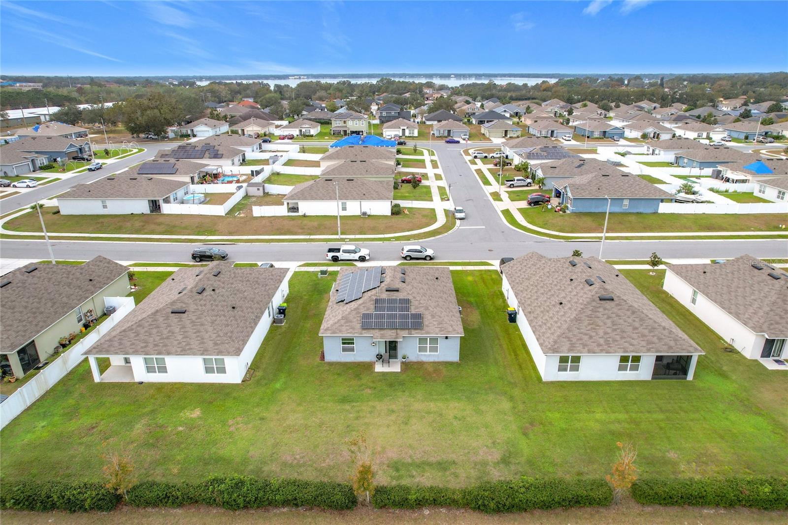 AUBURNDALE MANOR - Residential
