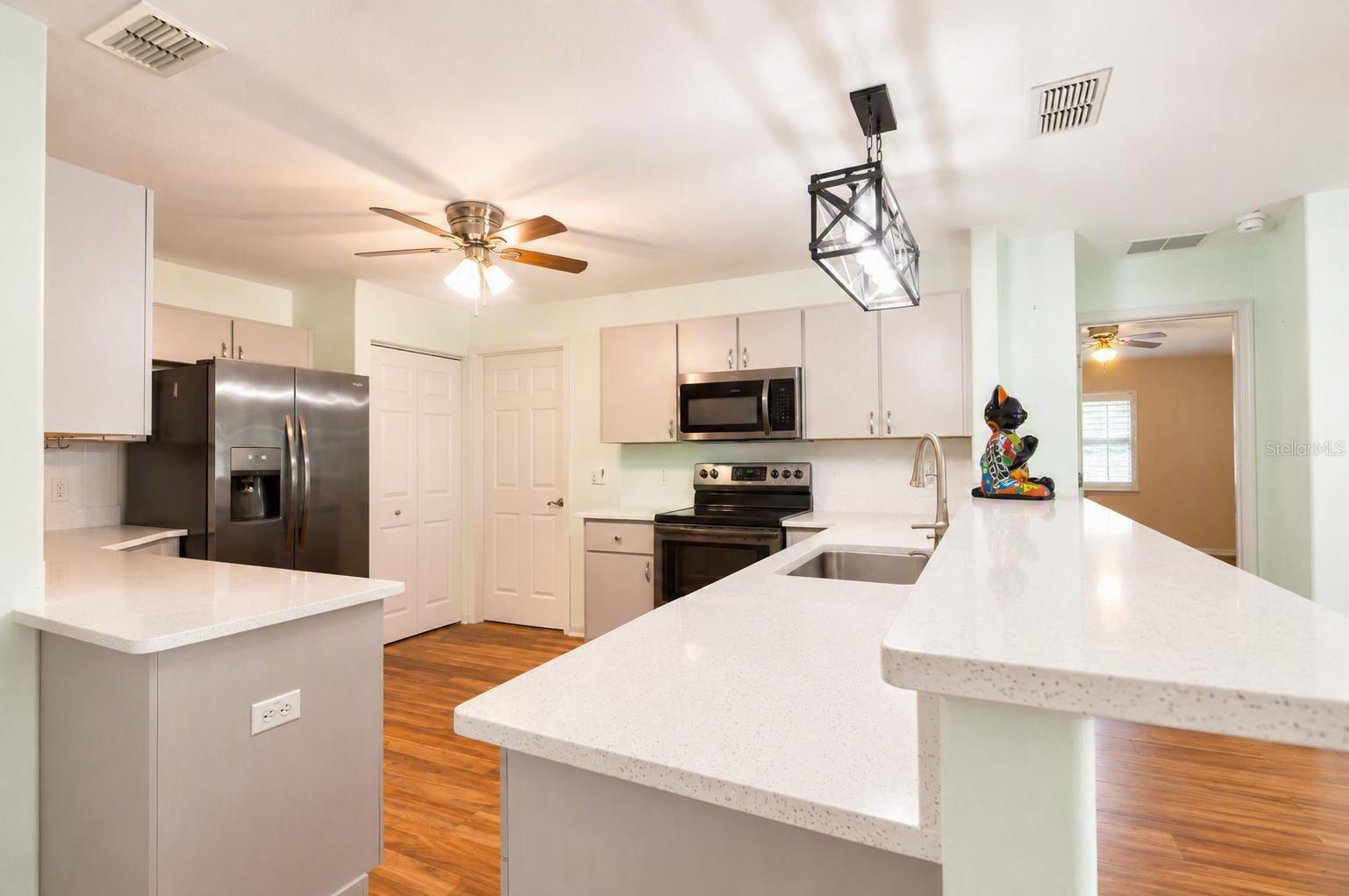 6008 SW 103RD LOOP