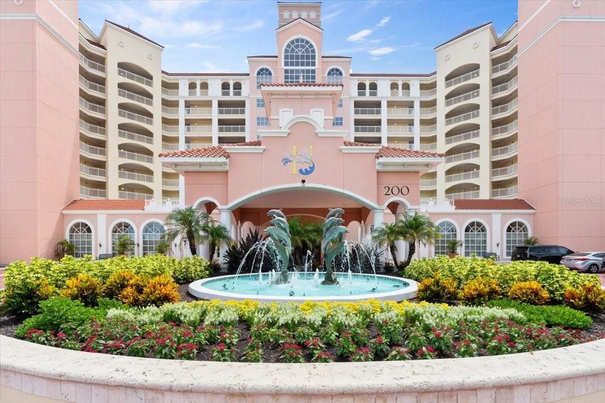 200 OCEAN CREST DRIVE 813
