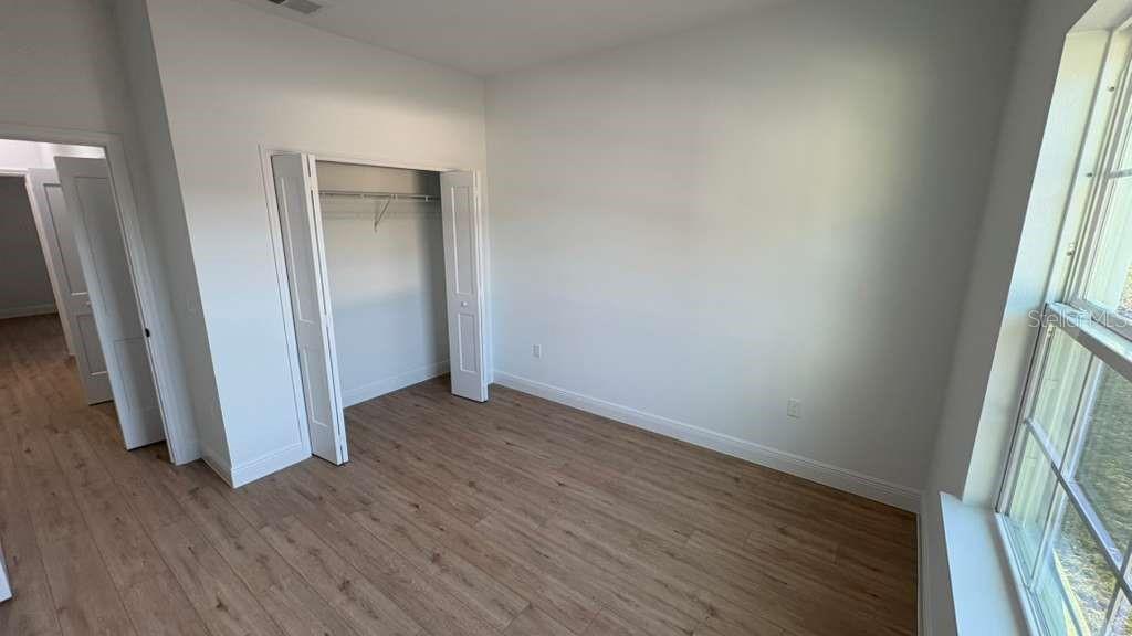 CITRUS SPGS UNIT 04 - Residential Lease