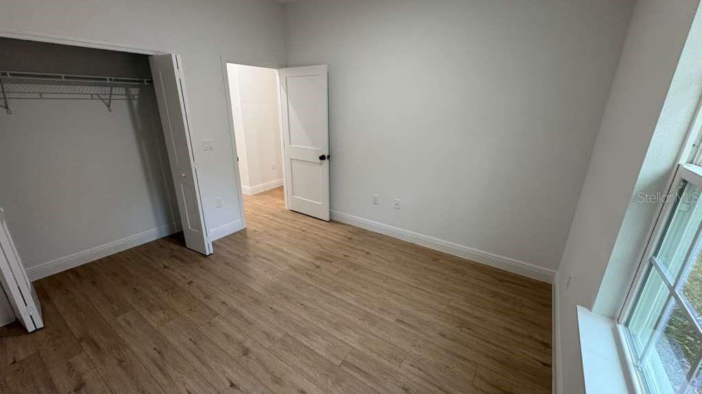 CITRUS SPGS UNIT 04 - Residential Lease