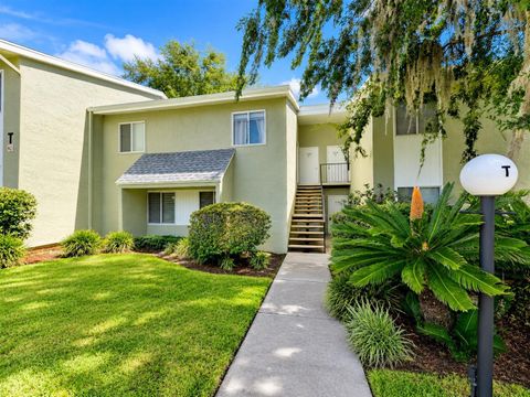 Photo of 568 Bahia Circle #B, Ocala, FL 34472 (MLS # O6377996)