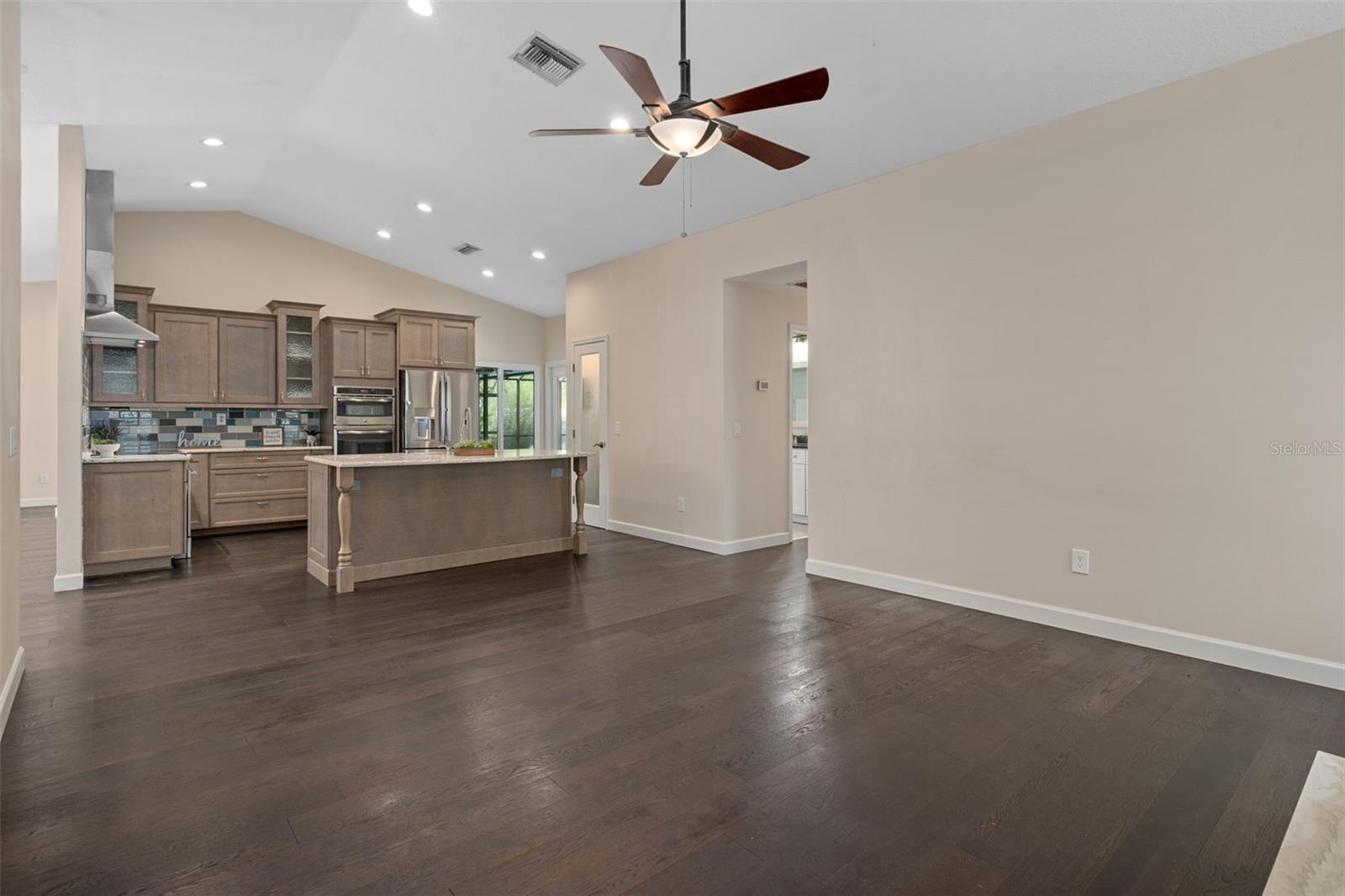 SPRINGWOOD ESTATE - Residential