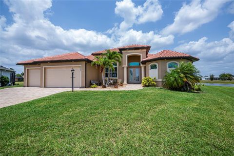 A home in PUNTA GORDA