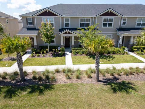 3 beds bed, 2.5 baths bath property at 11761 Tidal Alley, Orlando, FL 32832