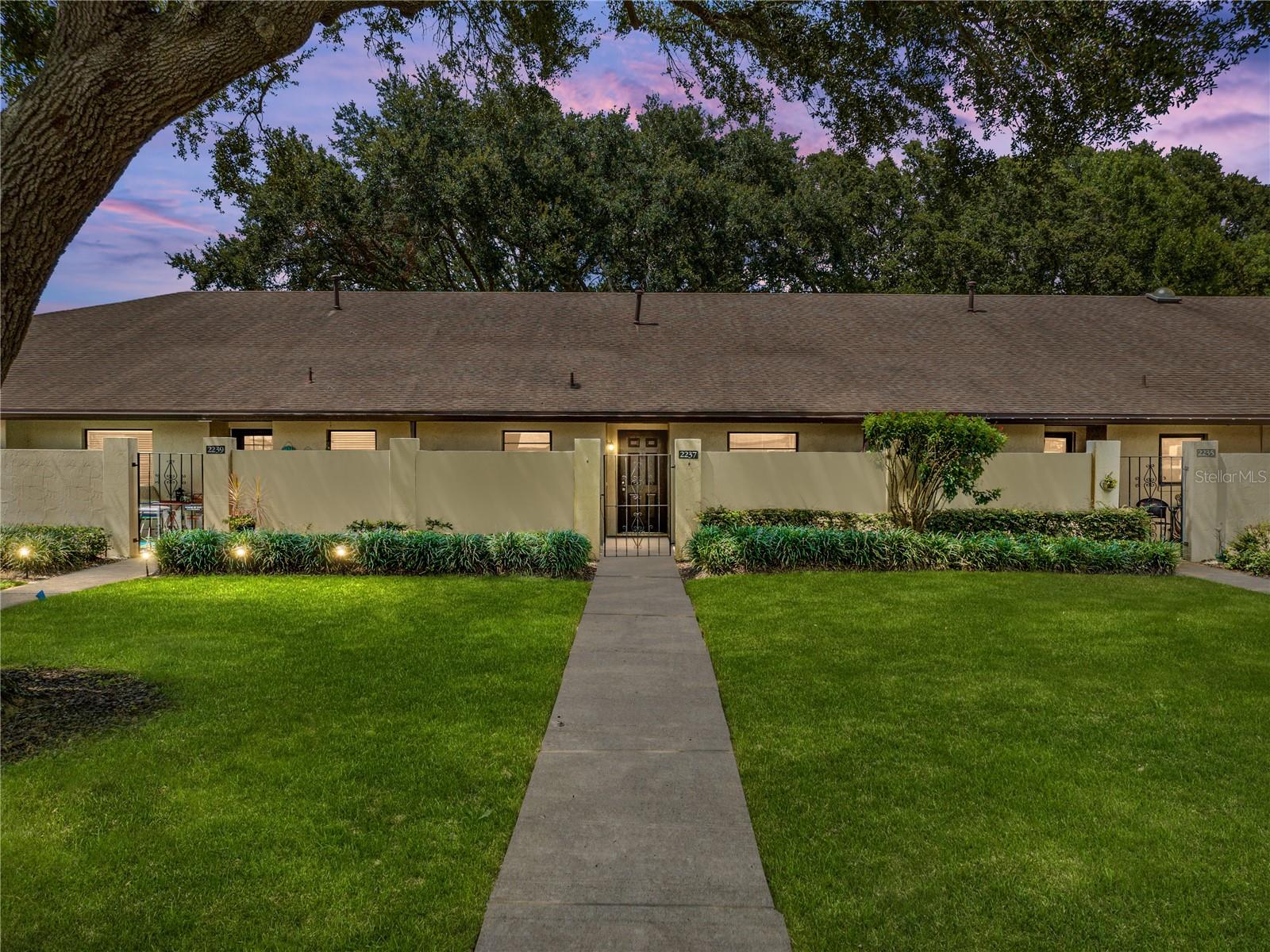 GO-3/CYPRESSWOOD GOLF VILLAS - Residential