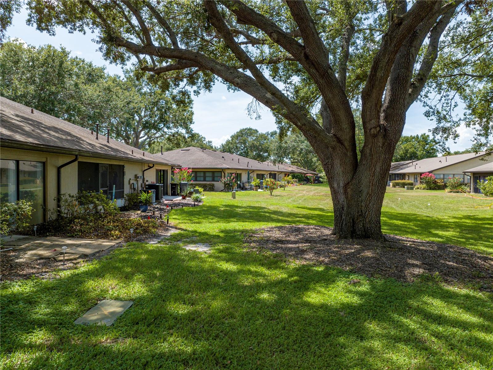 GO-3/CYPRESSWOOD GOLF VILLAS - Residential