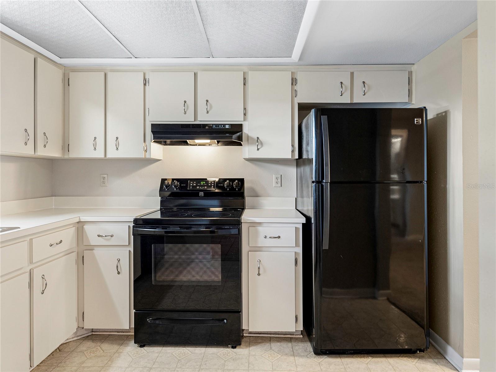 GO-3/CYPRESSWOOD GOLF VILLAS - Residential