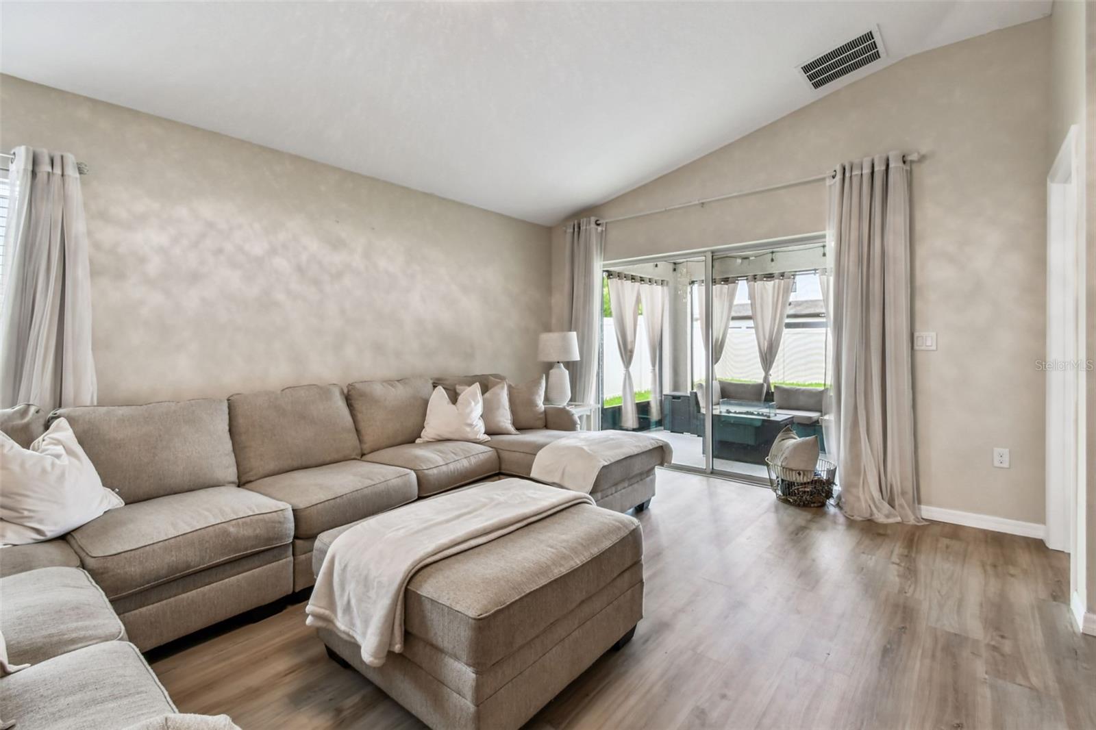 B AND D HAWKSTONE PHASE I - Residential