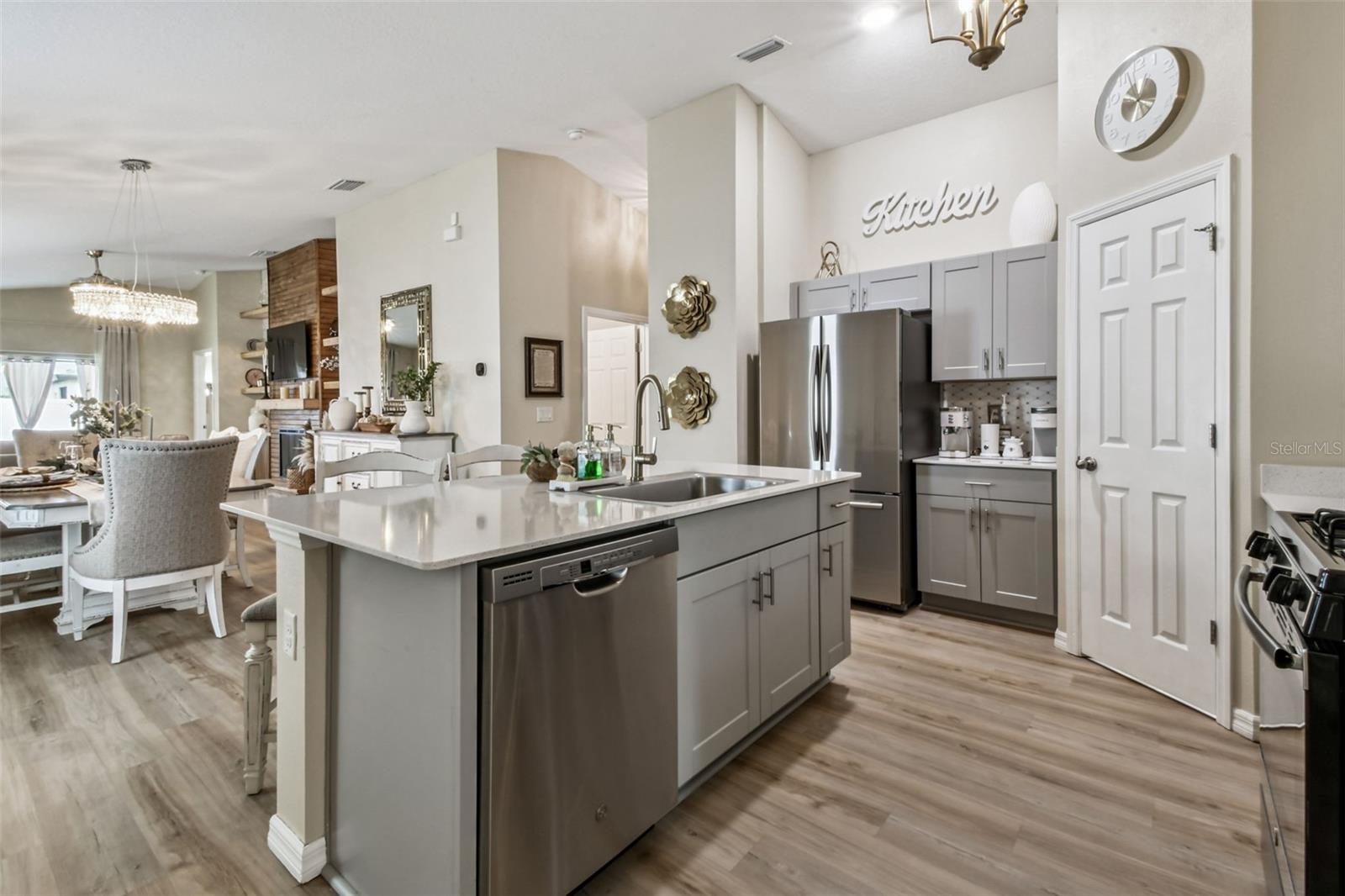 B AND D HAWKSTONE PHASE I - Residential