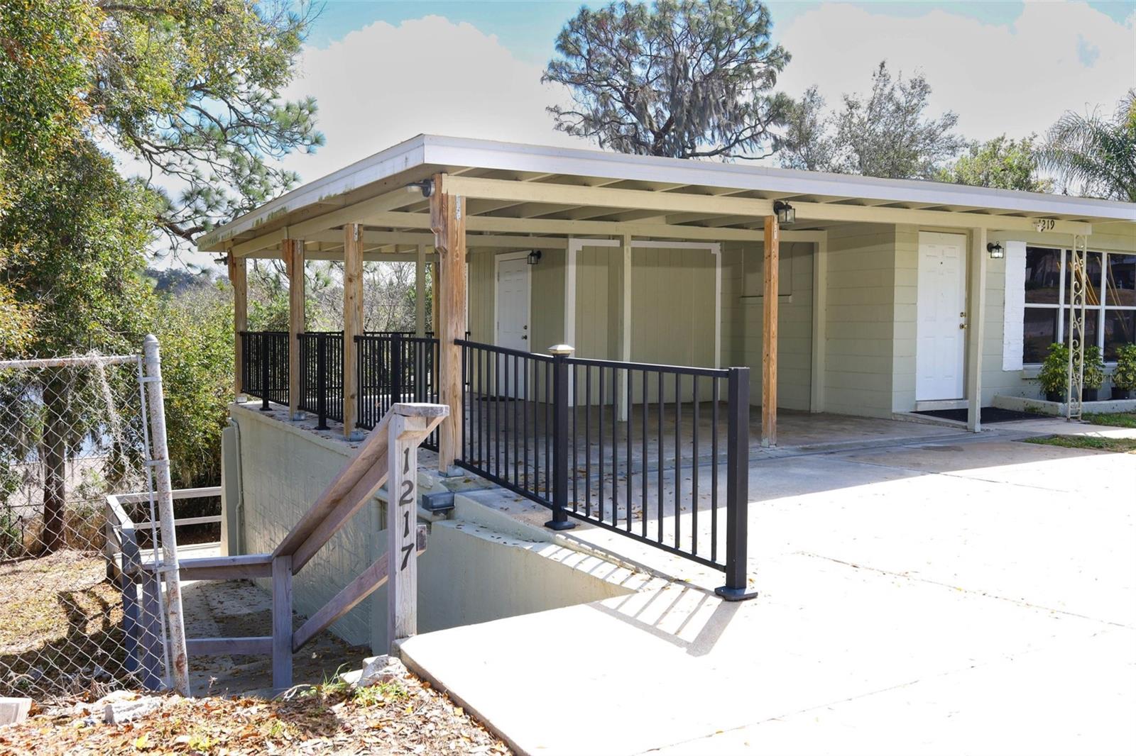 CLERMONT SUNNYSIDE UNIT - Residential Income