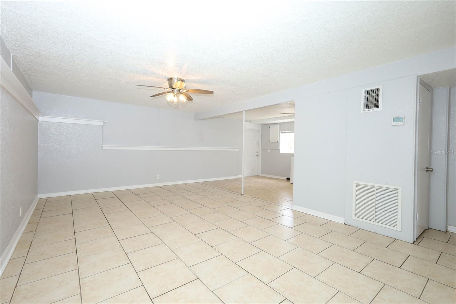 CLERMONT SUNNYSIDE UNIT - Residential Income