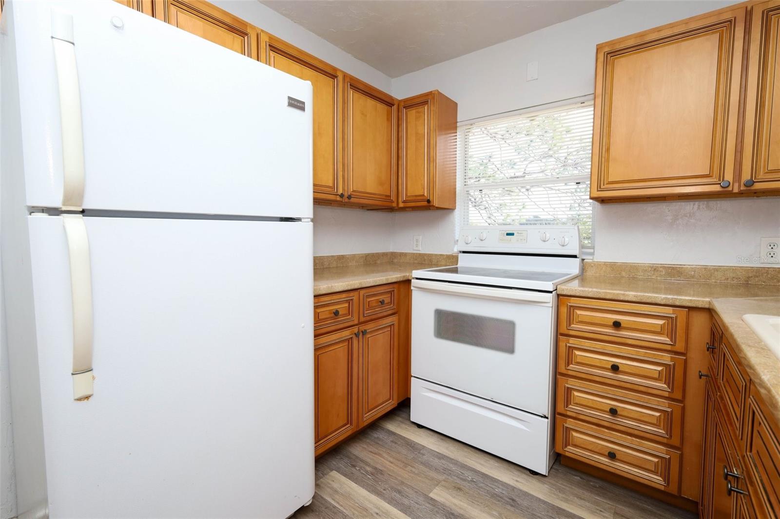 CLERMONT SUNNYSIDE UNIT - Residential Income