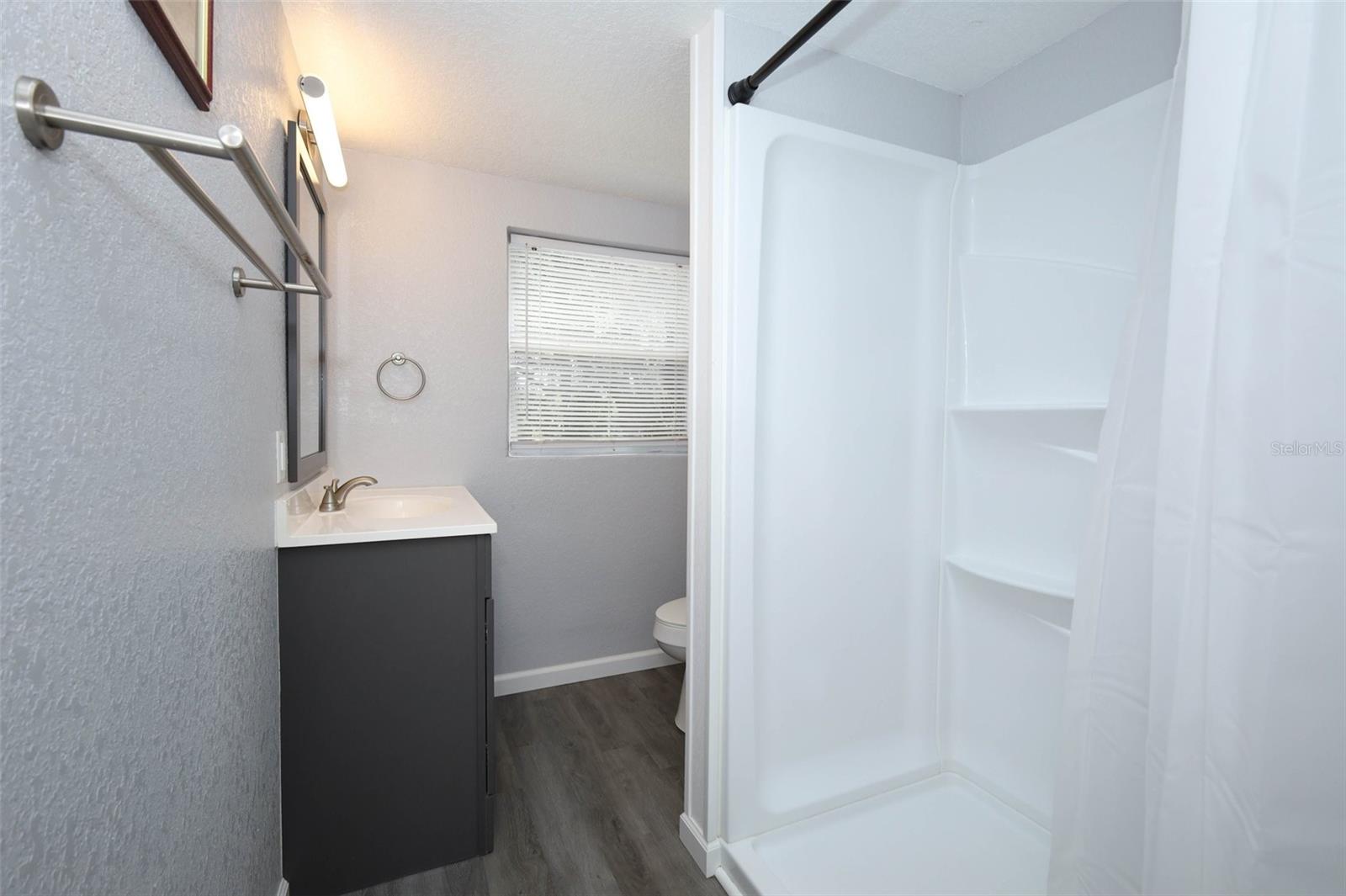 CLERMONT SUNNYSIDE UNIT - Residential Income