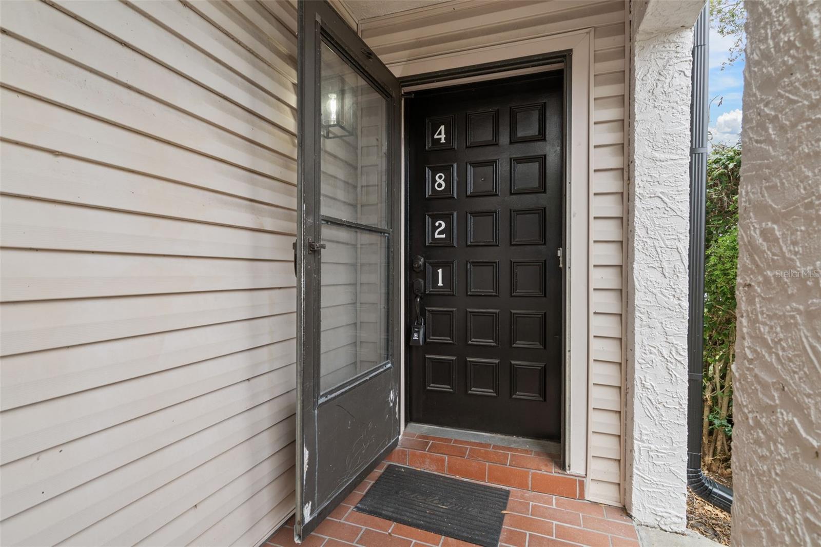 4821 PURITAN CIRCLE 104