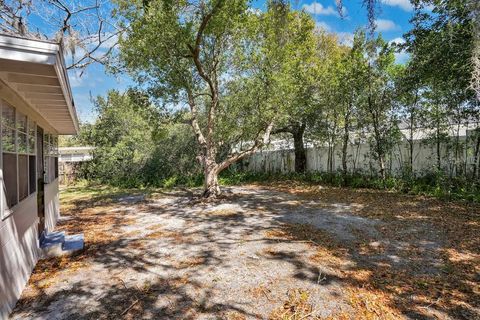 A home in WINTER PARK