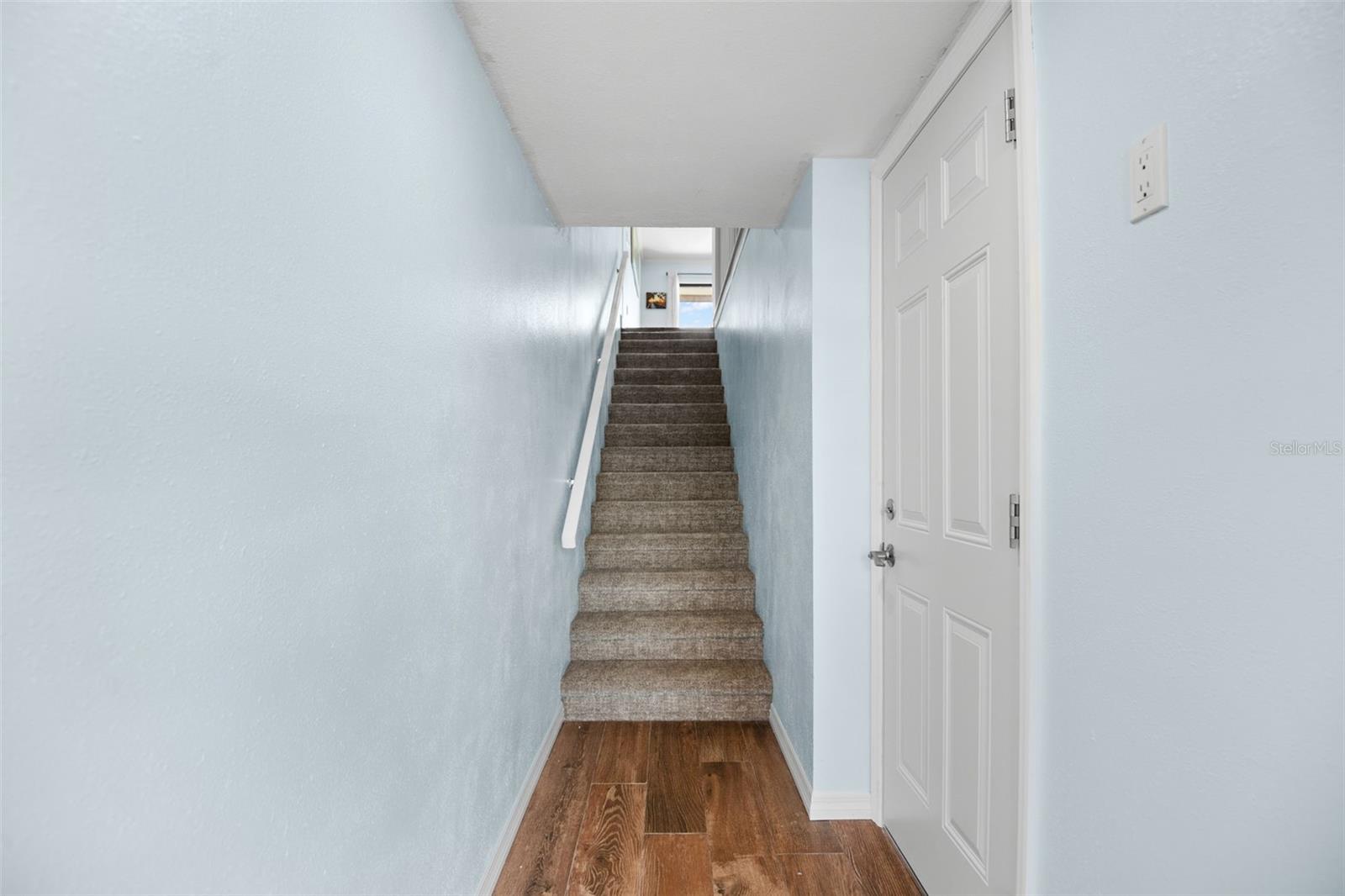 CAPRI HARBOR CONDO - Residential