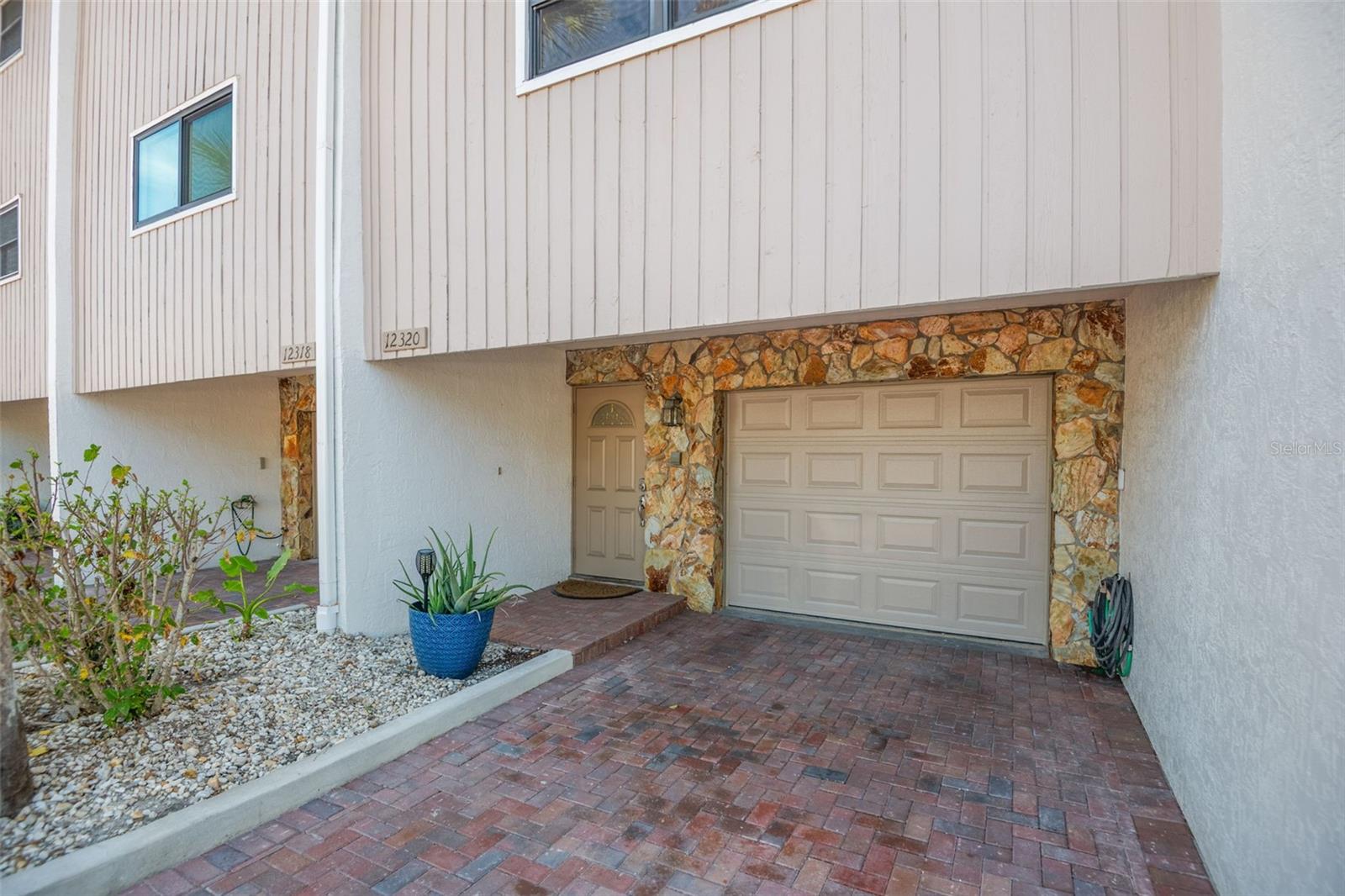 CAPRI HARBOR CONDO - Residential