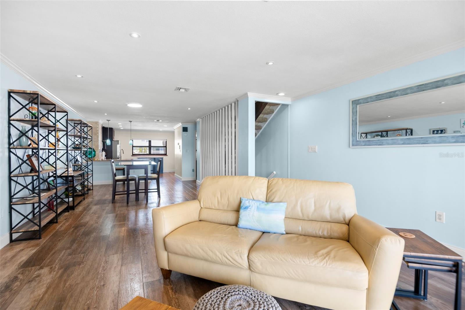 CAPRI HARBOR CONDO - Residential